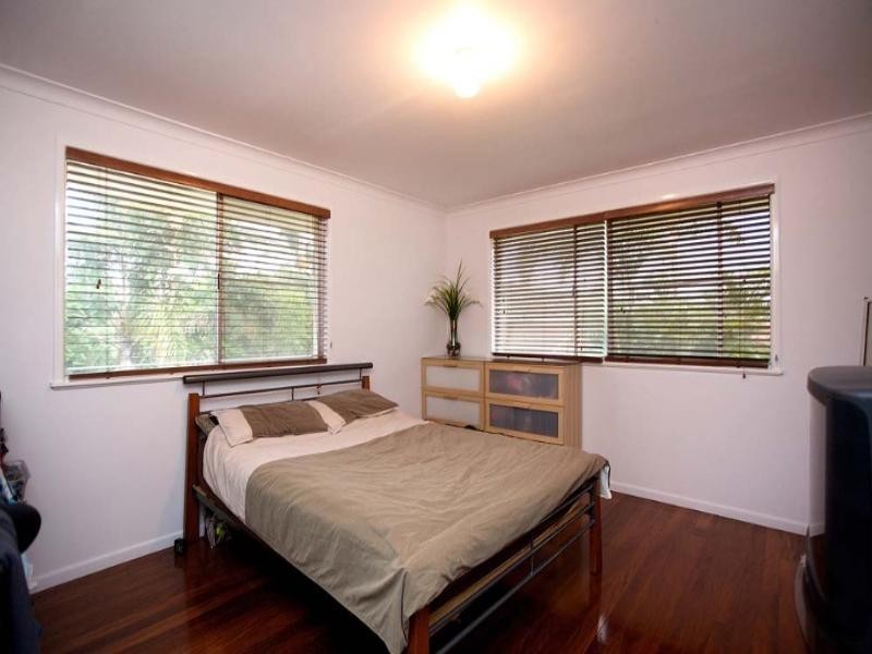 43 Meckiff Street, Upper Mount Gravatt QLD 4122