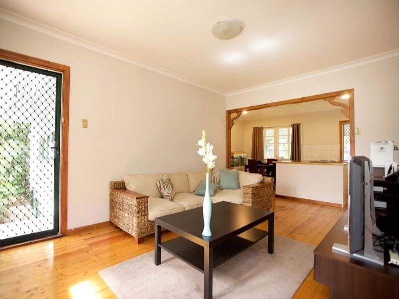 266 Creek Road, Mount Gravatt East QLD 4122