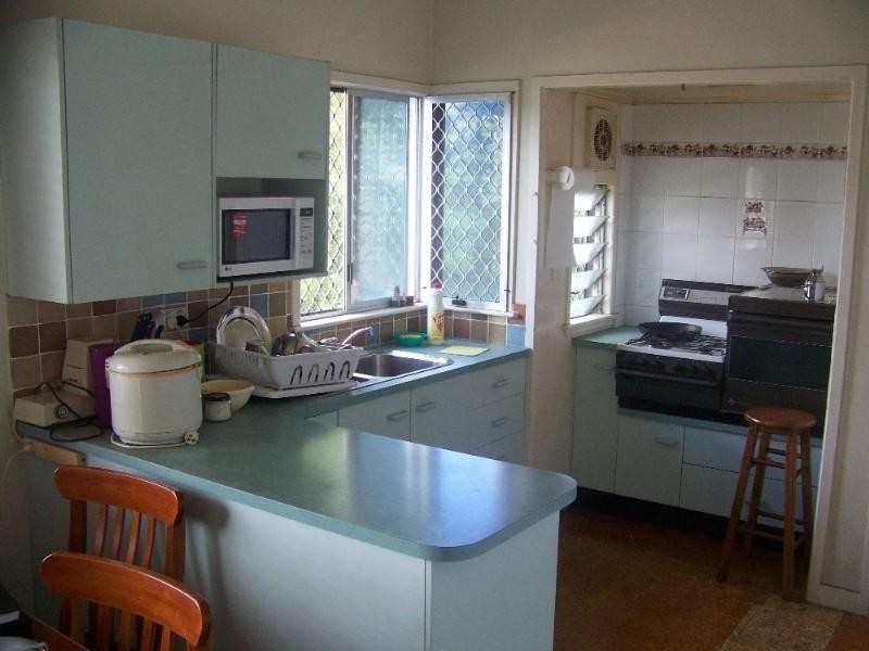 137 Broadwater Road, Mount Gravatt East QLD 4122