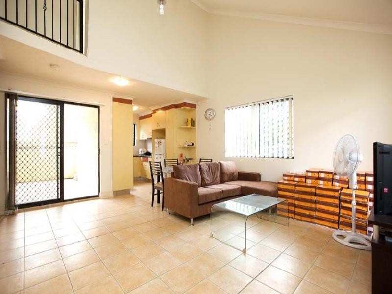 1/11 Howsan Street, Mount Gravatt East QLD 4122