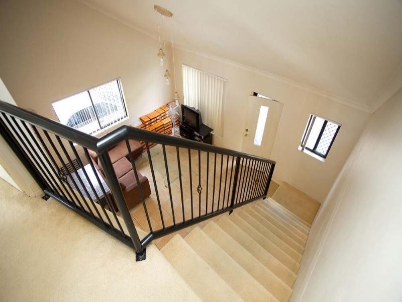 1/11 Howsan Street, Mount Gravatt East QLD 4122