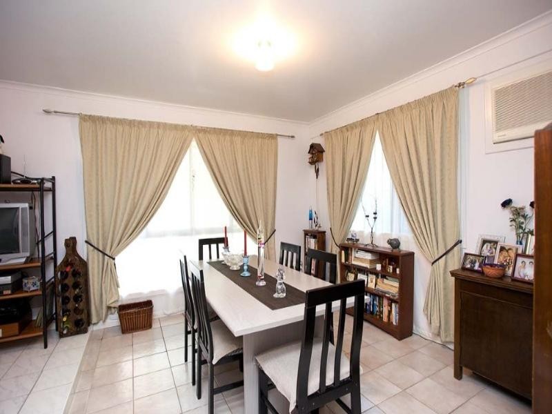 3 Gretna Street, Mansfield QLD 4122