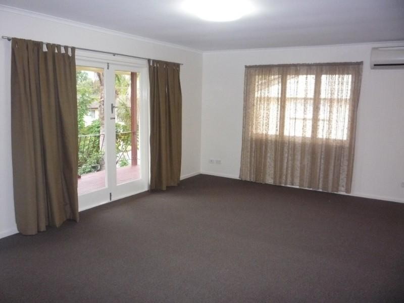 50 Grout Street, Macgregor QLD 4109