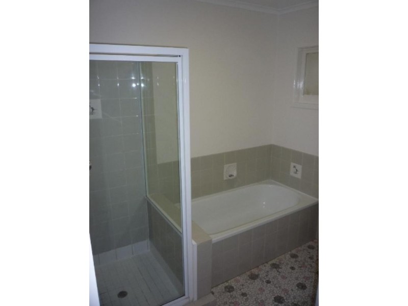 50 Grout Street, Macgregor QLD 4109