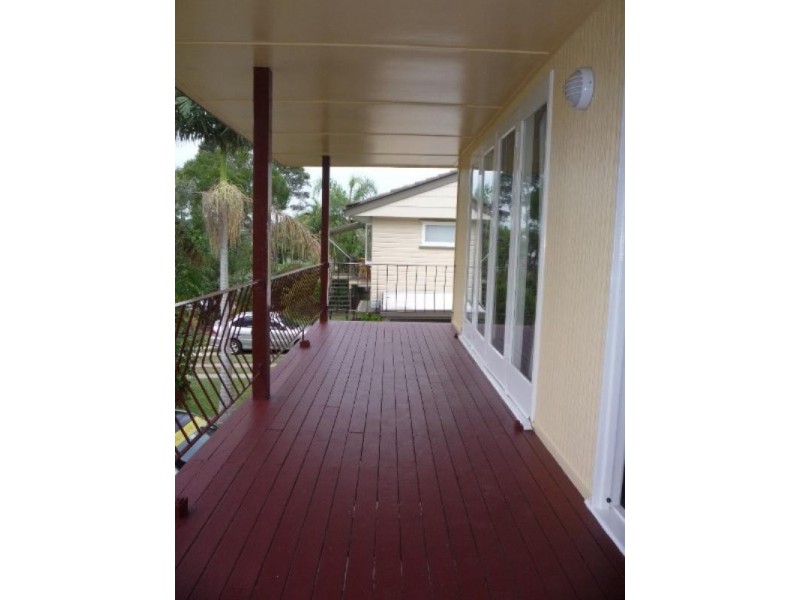 50 Grout Street, Macgregor QLD 4109