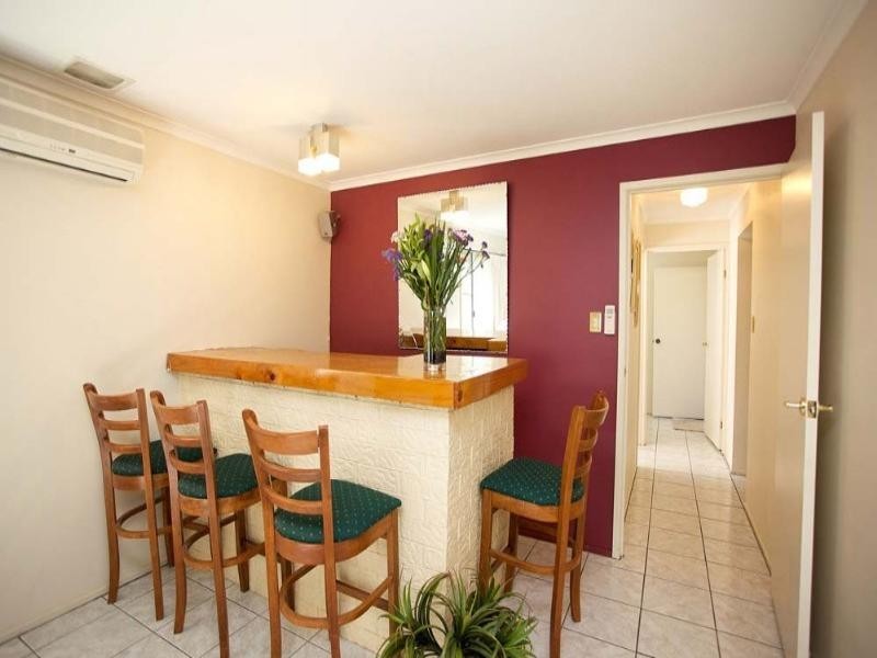 97 Crewe Street, Mount Gravatt East QLD 4122