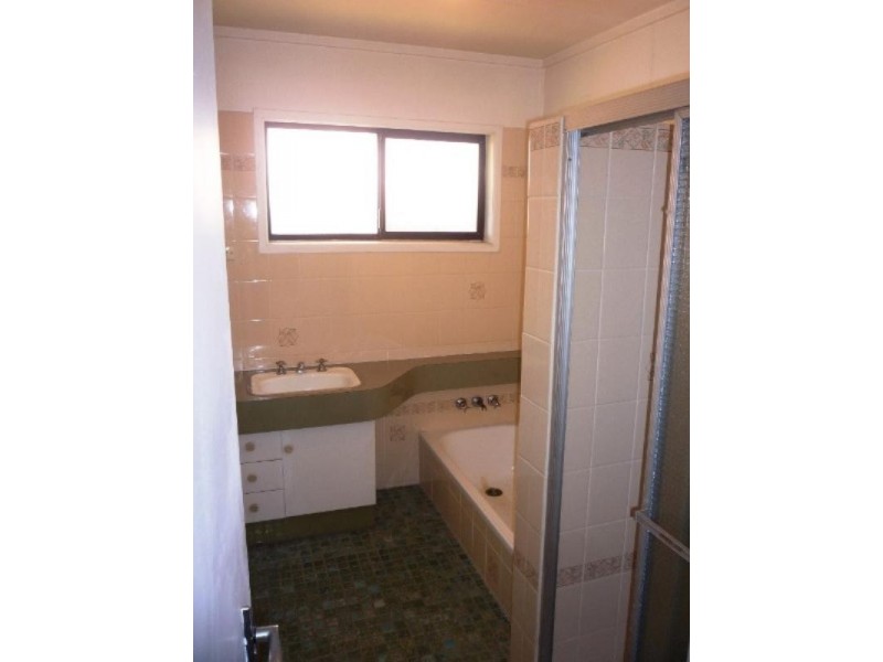 159 Mount Gravatt Capalaba Road, Upper Mount Gravatt QLD 4122