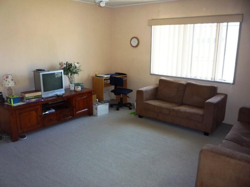 17 Dartmouth Street, Coopers Plains QLD 4108