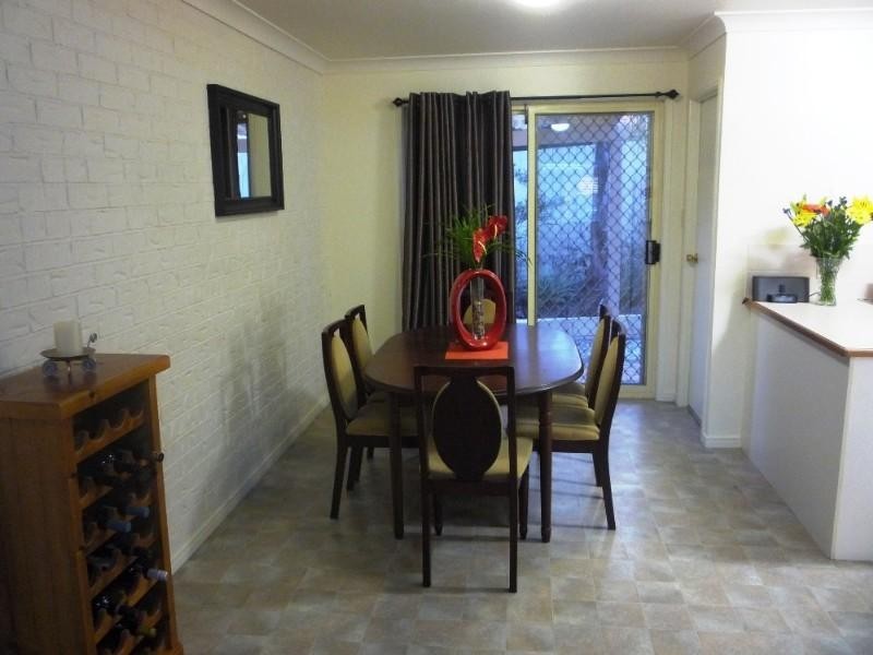 8/128 Smith Road, Woodridge QLD 4114