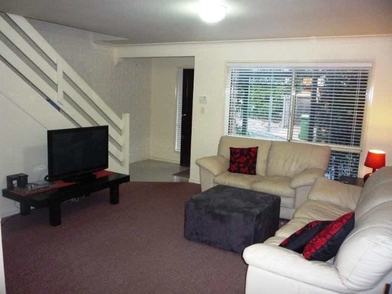 8/128 Smith Road, Woodridge QLD 4114