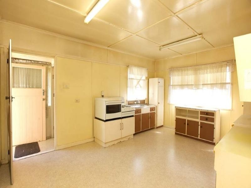 31 Lynton Street, Upper Mount Gravatt QLD 4122