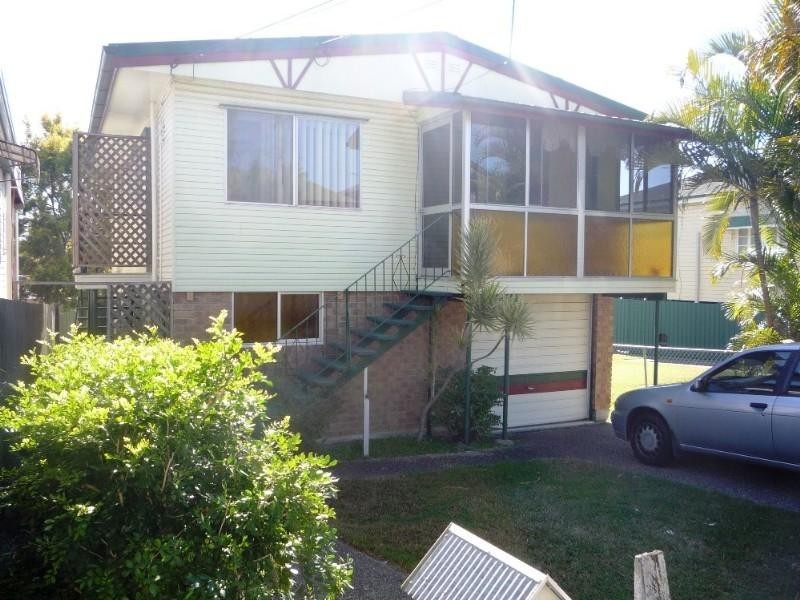 17 Dartmouth Street, Coopers Plains QLD 4108