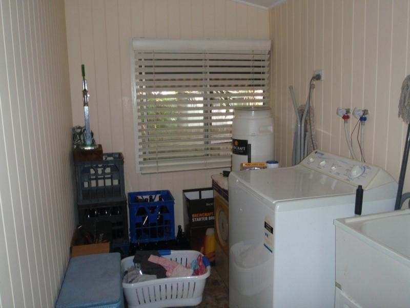 282 Main Road, Wellington Point QLD 4160