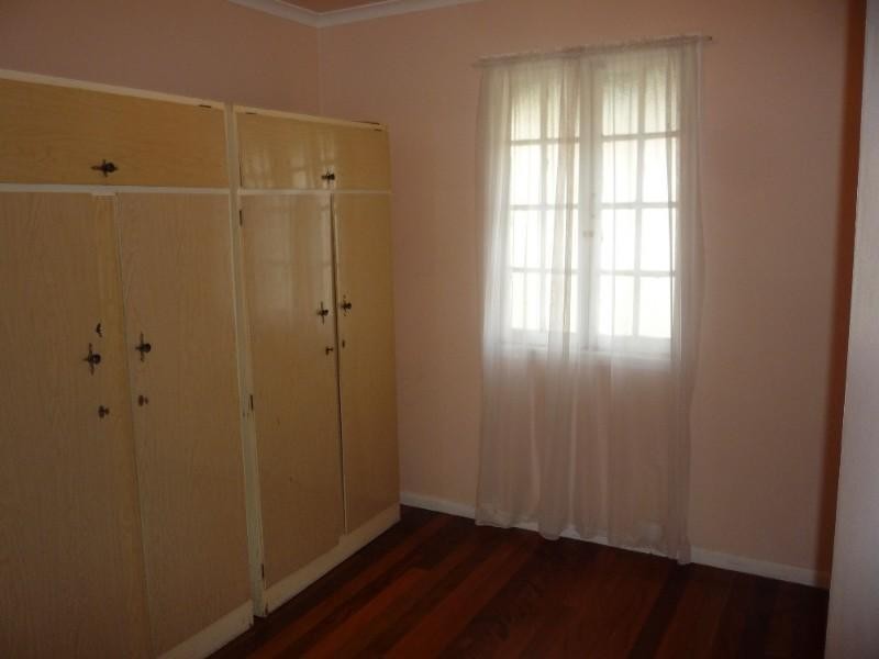 32 Dykes Street, Mount Gravatt East QLD 4122