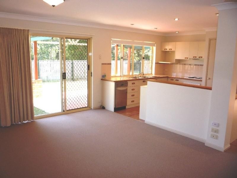 56 Brampton Street, Eight Mile Plains QLD 4113