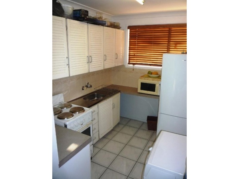 5/9 Bedser Street, Macgregor QLD 4109