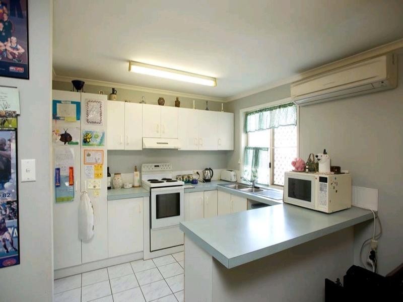 10/10 Rowe Close, Wishart QLD 4122