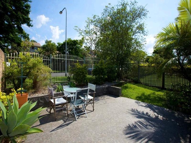 10/10 Rowe Close, Wishart QLD 4122