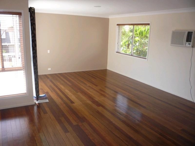 31 Amarna Street, Eight Mile Plains QLD 4113