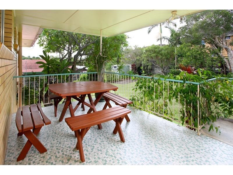 7 Menkira Street, Mansfield QLD 4122