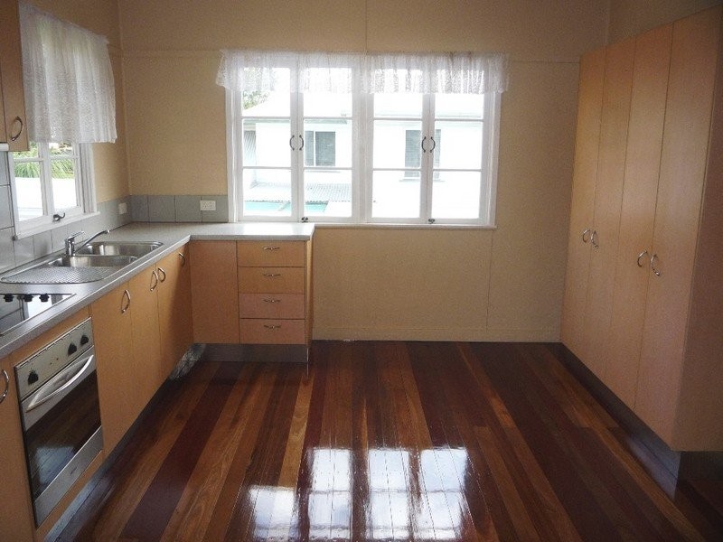 31 Lynton Street, Upper Mount Gravatt QLD 4122