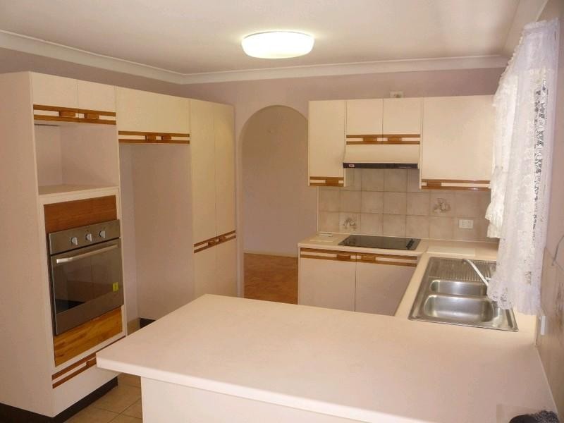 44 Delavan Street, Wishart QLD 4122