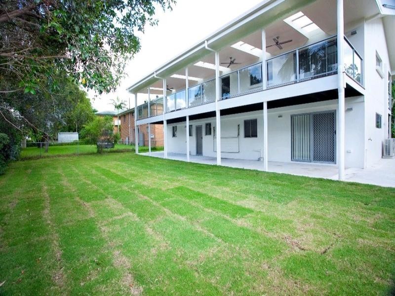 9 Larwood Street, Upper Mount Gravatt QLD 4122