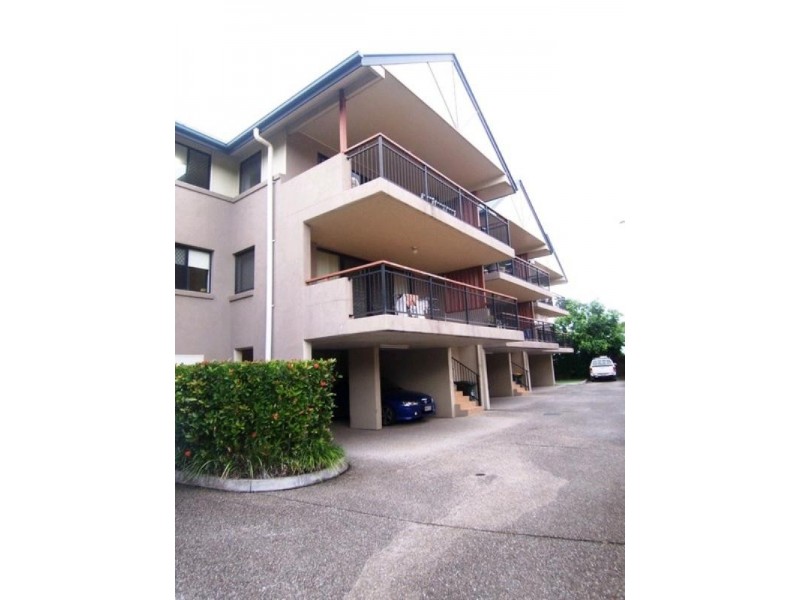 4/338 Cornwall Street, Greenslopes QLD 4120