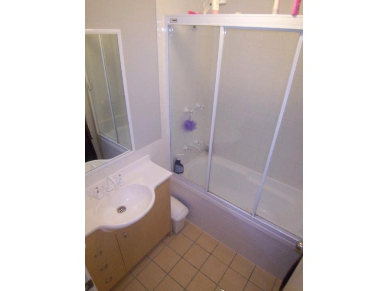 4/338 Cornwall Street, Greenslopes QLD 4120