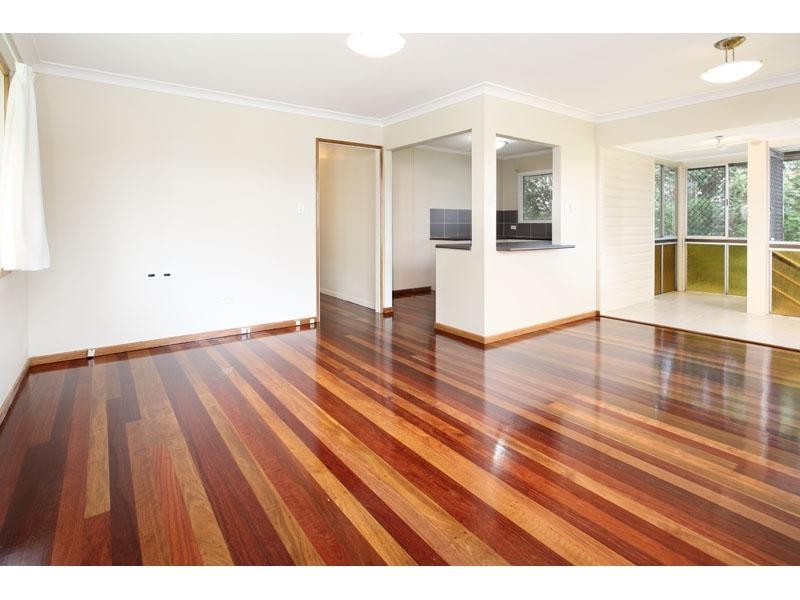 45 Arura Street, Mansfield QLD 4122