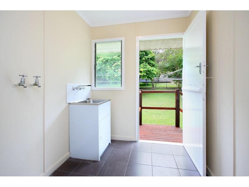 45 Arura Street, Mansfield QLD 4122