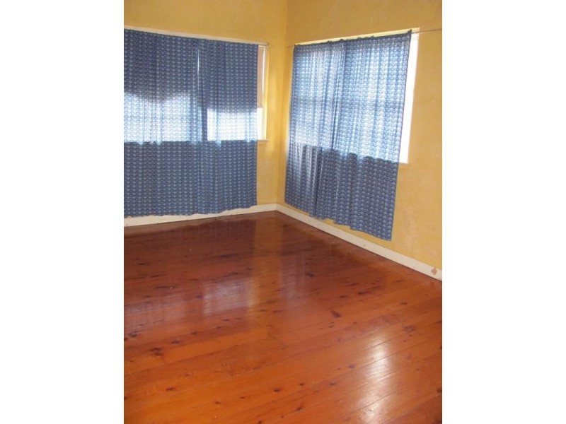 1583 Logan Road, Mount Gravatt QLD 4122