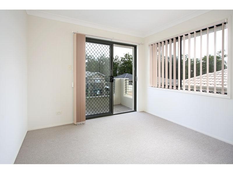 98 Tristania Way, Mount Gravatt East QLD 4122