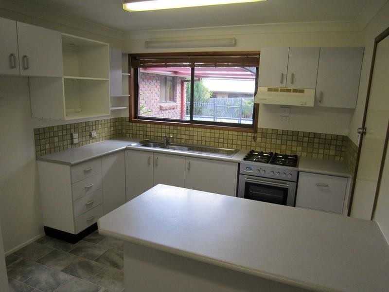 28 Mannetto Street, Wishart QLD 4122