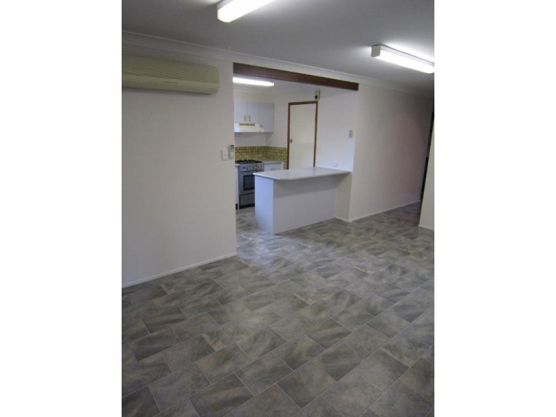 28 Mannetto Street, Wishart QLD 4122