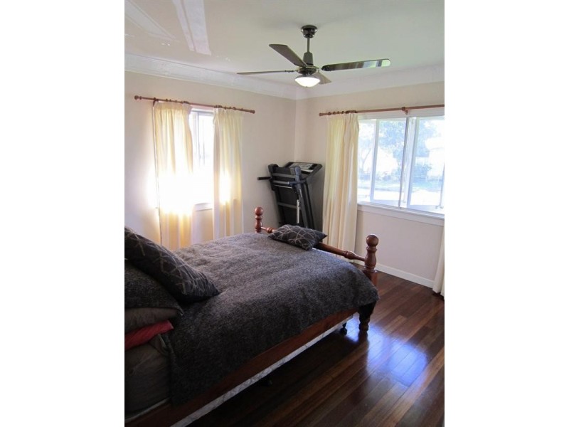 56 Amega Street, Mount Gravatt East QLD 4122