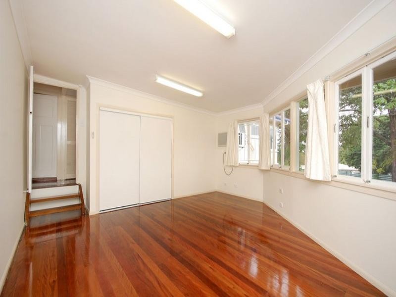 58 Monash Road, Tarragindi QLD 4121