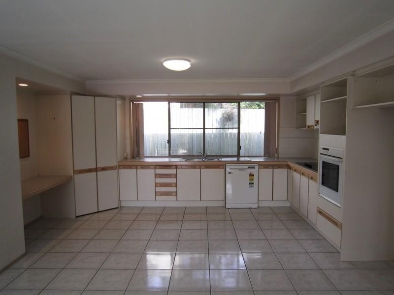 8 Aviance Close, Eight Mile Plains QLD 4113