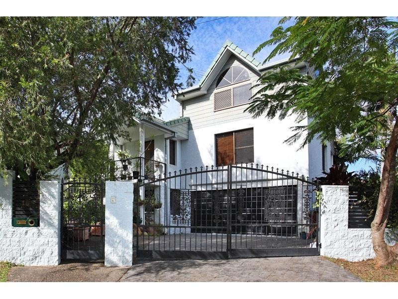 16 Ancilla Street, Mansfield QLD 4122