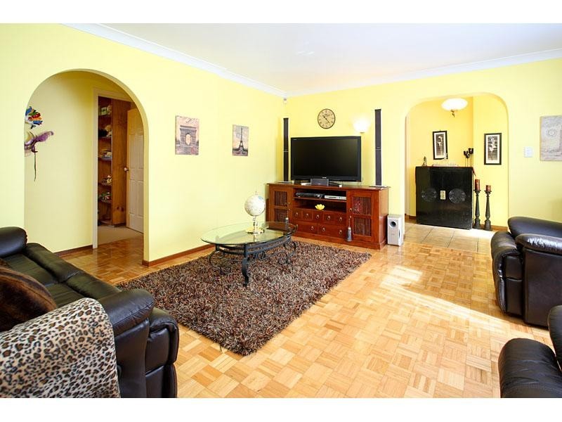 16 Ancilla Street, Mansfield QLD 4122