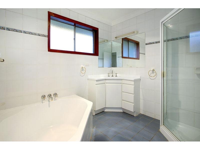 35 Crest Street, Mount Gravatt East QLD 4122