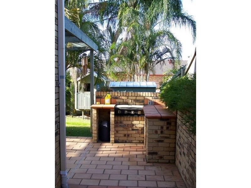 38 Greenwood Street, Wishart QLD 4122