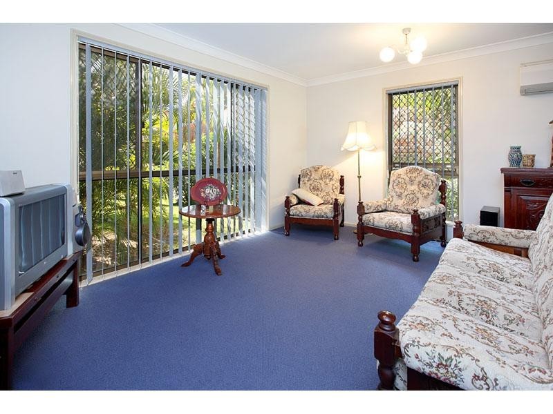 16 Andalucia Court, Wishart QLD 4122