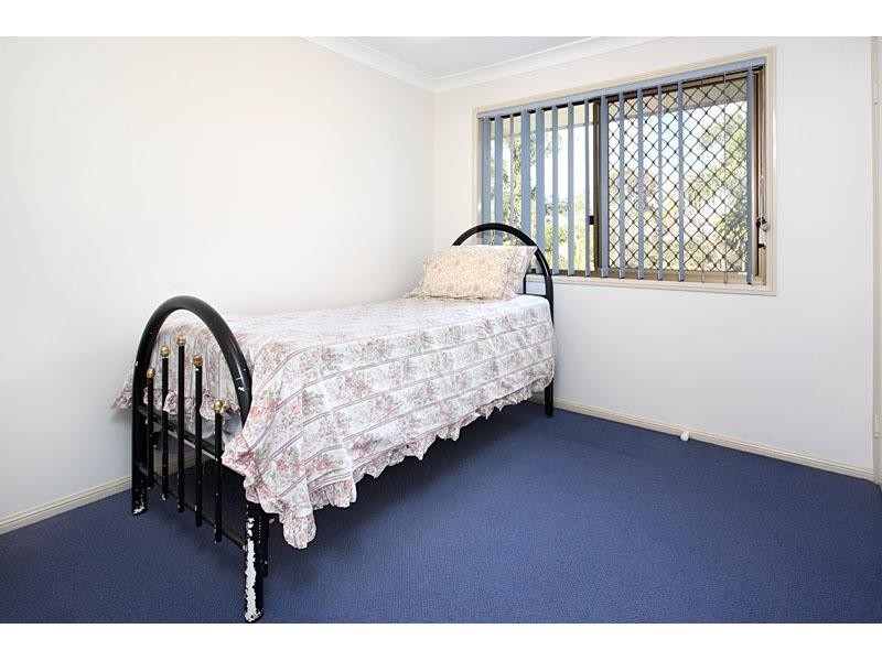 16 Andalucia Court, Wishart QLD 4122