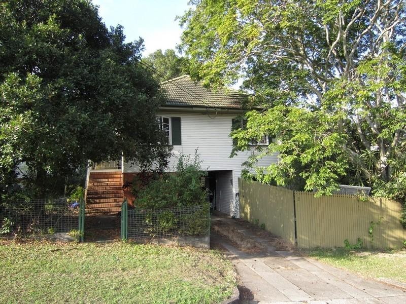 2 Lauder Street, Mount Gravatt East QLD 4122