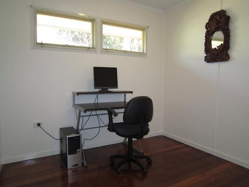 17 Biplex Street, Mansfield QLD 4122