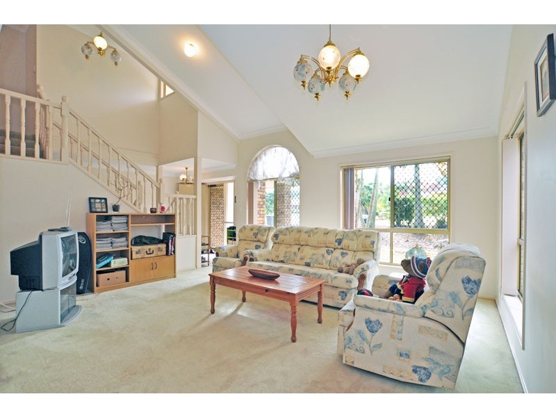 13 Ironbark Place, Calamvale QLD 4116