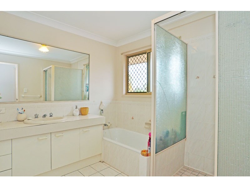 13 Ironbark Place, Calamvale QLD 4116