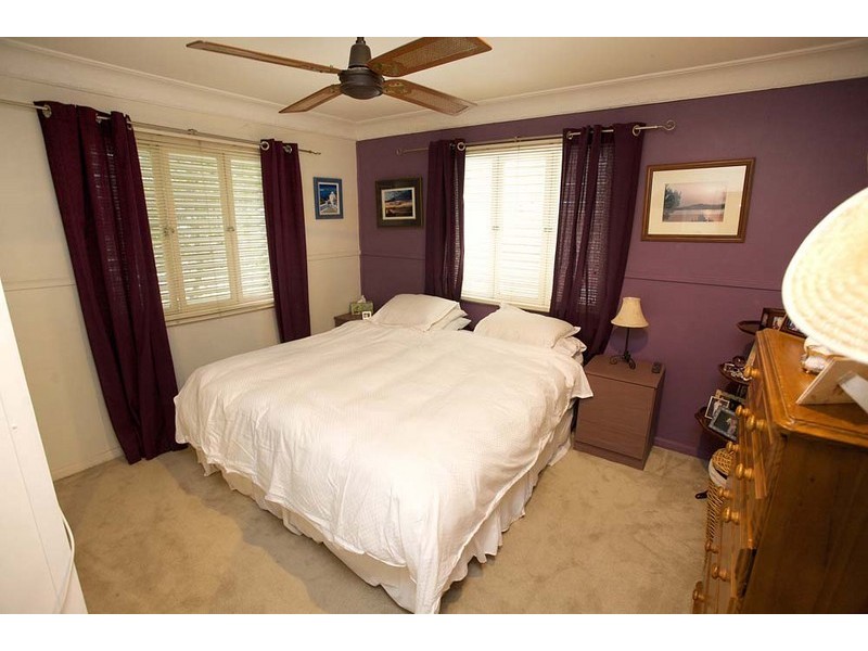 9 Newnham Road, Mount Gravatt East QLD 4122