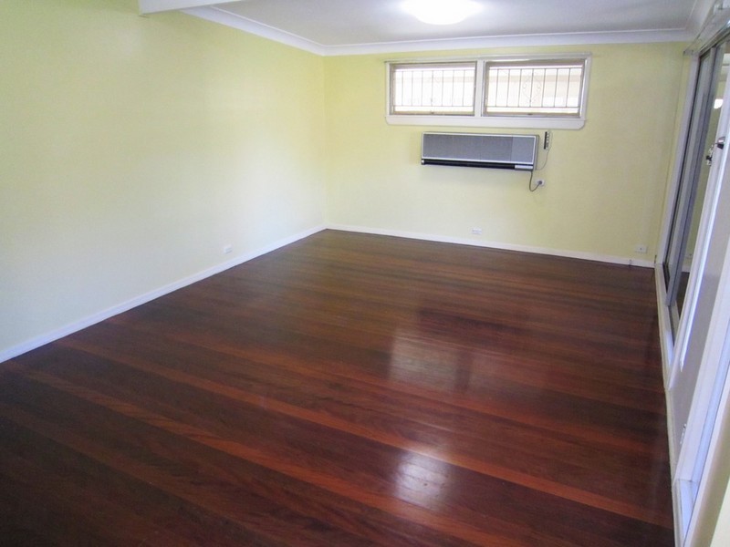 15 Cremin Street, Upper Mount Gravatt QLD 4122